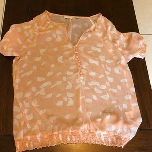 NWOT never worn. Peach blouse